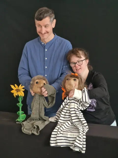 Die Figuren haben die Klientinnen und Klienten ebenfalls selbst hergestellt.  | Foto: Impulse Völs