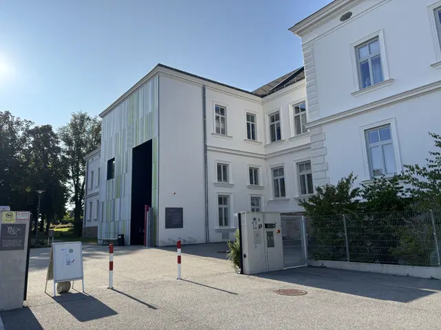 Das sozialpädagogische Betreuungszentrum in Hollabrunn hat neben der Betreuung von Kindern und Jugendlichen auch den Schwerpunkt überbetriebliche Lehrwerkstätten. | Foto: Alexandra Goll