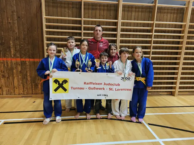 Der Raika Judoclub schaffte es mit allen sechs
Starterinnen und Startern aufs Podium. | Foto: Raika Judoclub