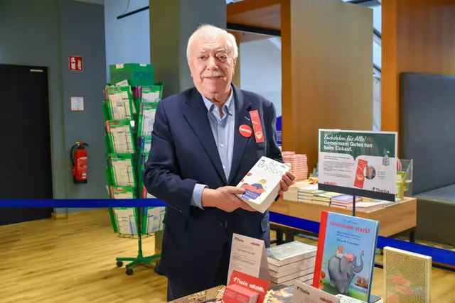 Bei der Präsentation des gemeinsamen Projekts war auch Michael Häupl anwesend. | Foto: Andreas Pölzl/MeinBezirk