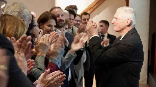 Nach 17 Jahren gibt Josef Schöchl die Position als Bezirksobmann der Flachgauer Volkspartei ab. | Foto: Simon Haslauer
