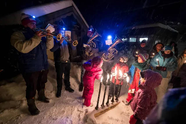 Fakelwanderung in Seeham | Foto: A.Moser