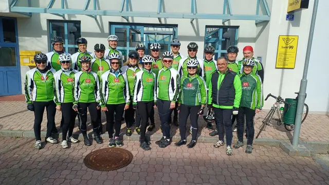 Im Bundesministerium für Mobilität erhielt der Verein eine Urkunde für den 2. Platz in der Kategorie „Vereine mit 50–200 Mitglieder“. | Foto: ZVG Stefan Enzenhofer