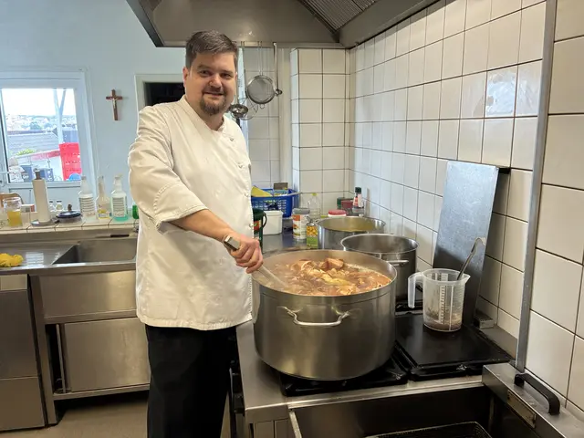 Das Kochen liegt ihm im Blut, die Liebe zu seinen Gästen auch - Toni Tonweber | Foto: Anna Maria Kaufmann