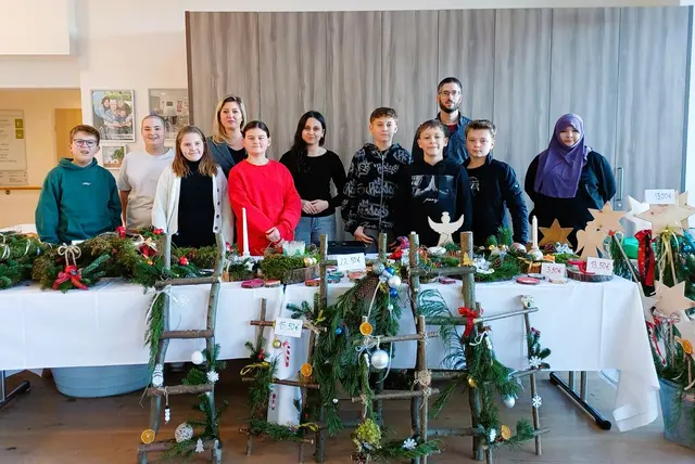 Schülerinnen und Schüler der Musik-Mittelschule Großpetersdorf unterstützten die Aktion. | Foto: Sylvia Kremsner