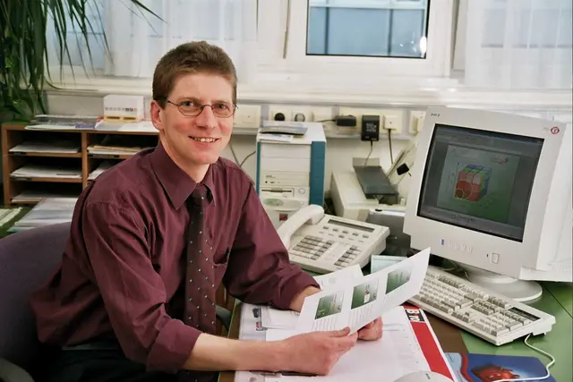 Leopold Preining in seinen Anfangsjahren im Jahr 2002 im Krankenhaus Rohrbach.  | Foto: Klinikum Rohrbach