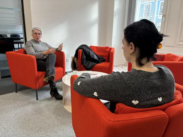 Monika Suler gibt dem DRAUSTÄDTER einen ehrlichen und tiefen Einblick in ihre Tätigkeit als ehrenamtliche Hospizbegleiterin. | Foto: MeinBezirk/Peter Kleinrath