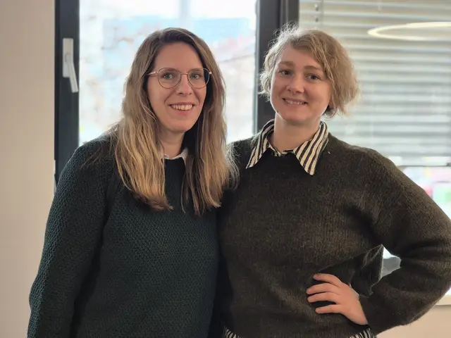 Verena Prodinger und Flora Müller sorgen für "Gute Chancen". | Foto: LebensGroß
