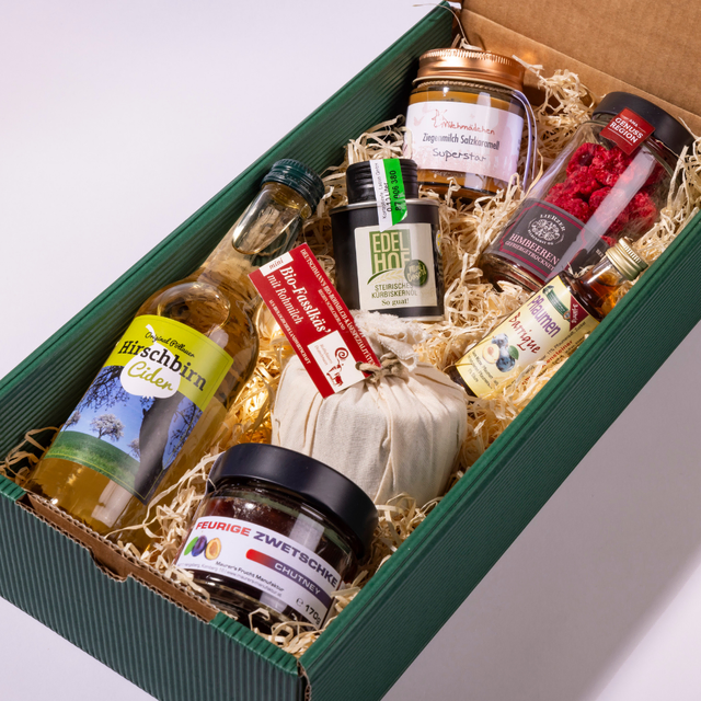 Regionale Geschenke erzählen Geschichten – von Handwerk, Herkunft, Genuss und echter Leidenschaft. | Foto: Gut Schlossberg