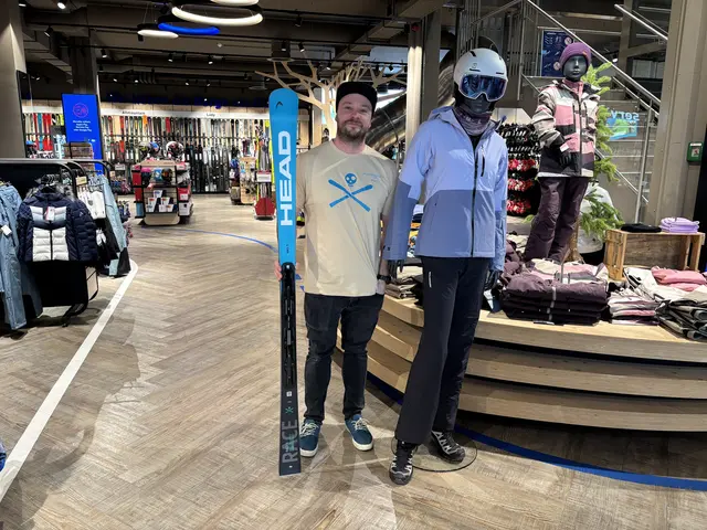 Auch rund um aktuelle Wintersporttrends kann man sich am 28. November in Weiz umfassend beraten lassen.  | Foto: MeinBezirk/Magdalena Schröttner 