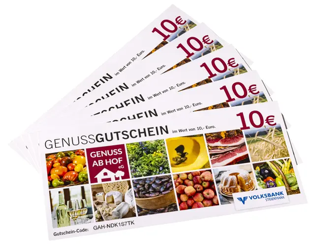 Genuss ab Hof-Gutscheine sind in allen GenussLäden erhältlich und bringen regionale Vielfalt und feine Schmankerln als Geschenk unter den Christbaum. | Foto: Genuss ab Hof