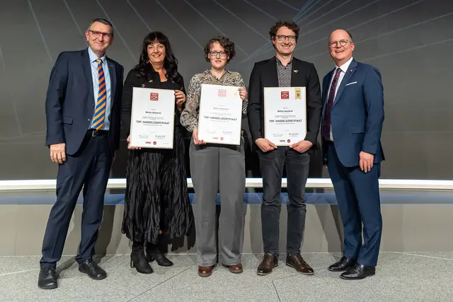 Martin Sonntag, das Team von Betten Ammerer und Bernhard Ruf. | Foto: Cityfoto