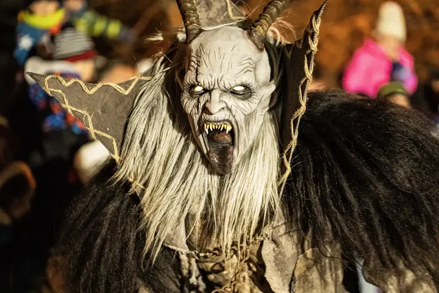 Furchteinflößende Kostüme gab es an diesem Abend zu hauf. | Foto: Hannes Heiß