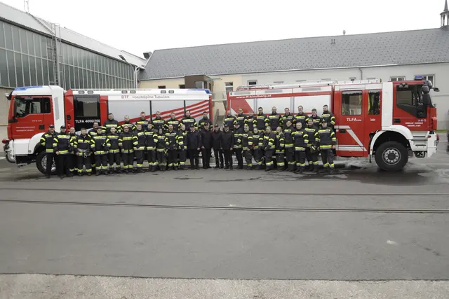 Sechs Gruppen der Freiwilligen Feuerwehr Kindberg-Stadt und der Betriebsfeuerwehr voestalpine Tubulars absolvierten die Branddienstleistungsprüfung in Bronze, Silber oder Gold. | Foto: Bernd Neurauter