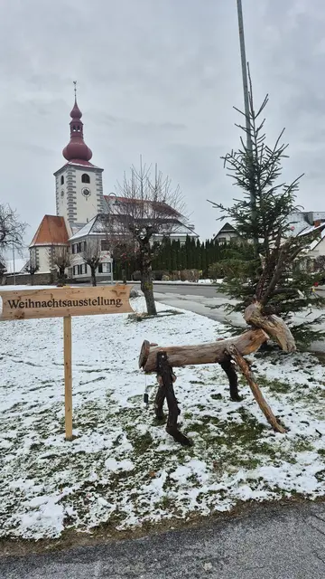 Dank des leichten Schneefalls war Edelschrott schon winterlich angehaucht. | Foto: VP Frauen Edelschrott
