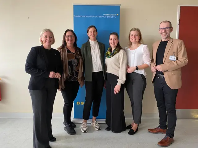 Pflegerische Standortleitung LK Gmünd Maria Winkler, Sonja Koller, Anja Kepplinger, Stephanie Bauer, Julia Leidenfrost, Pflegedirektor Andreas P. Lausch. | Foto: LK Zwettl
