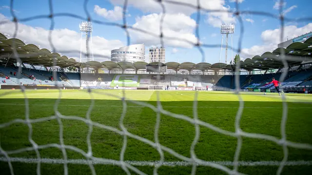 Das Liebenauer Stadion bleibt wohl noch länger ein Sorgenkind der Stadt – und dürfte für reichlich Diskussionen im Wahlkampf 2026 sorgen. | Foto: GEPA