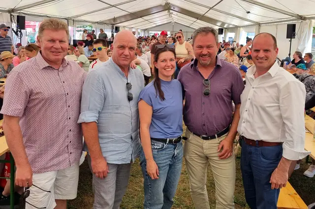 Auch das gesellschaftliche Leben zeigte seine Stärke. | Foto: Hohnau