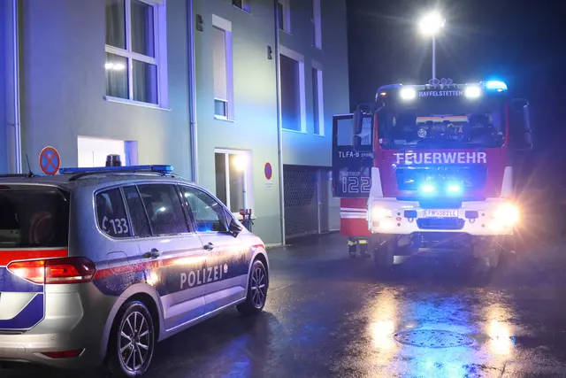 Die FF Asten und die FF Raffelstetten waren im Einsatz.  | Foto: laumat/Matthias Lauber