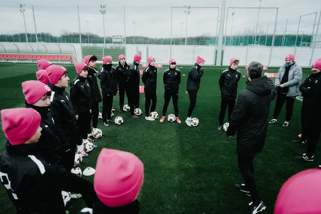 Das U15-Team der SPG ASV Neufeld/SV Wimpassing durfte ein außergewöhnliches Fußballwochenende erleben. | Foto: Magenta Telekom