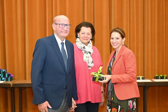 Jubilarsehrung Alfred und Ingeborg Wodnek zur Diamantenen Hochzeit mit Bürgermeisterin Carmen Jeitler-Cincelli. | Foto: 2025psb/sap