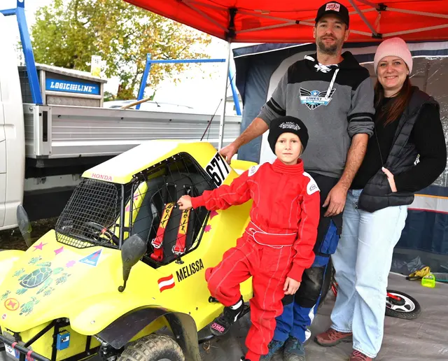 Melissa Freudenthaler aus Altenberg mit ihren Eltern. | Foto: Josef Reingruber