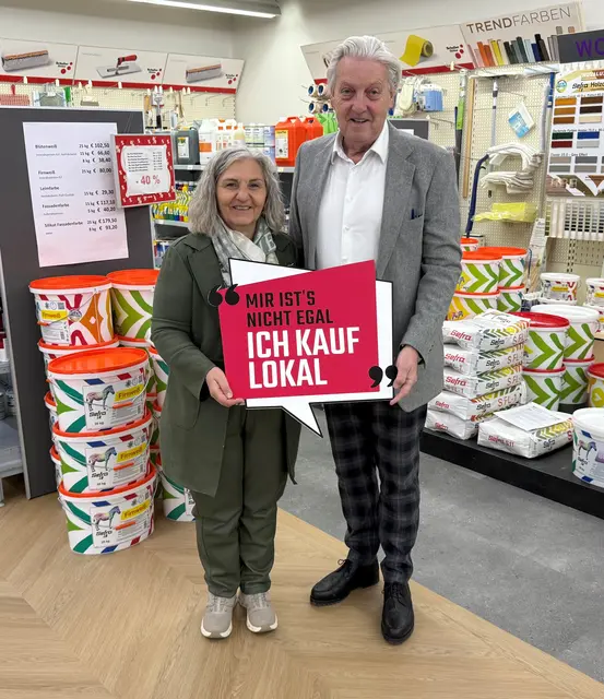 Gabriele Klamert vom Studio Eis in Hollabrunn und Bezirksstellenobmann Alfred Babinsky | Foto: Ralf Babinsky