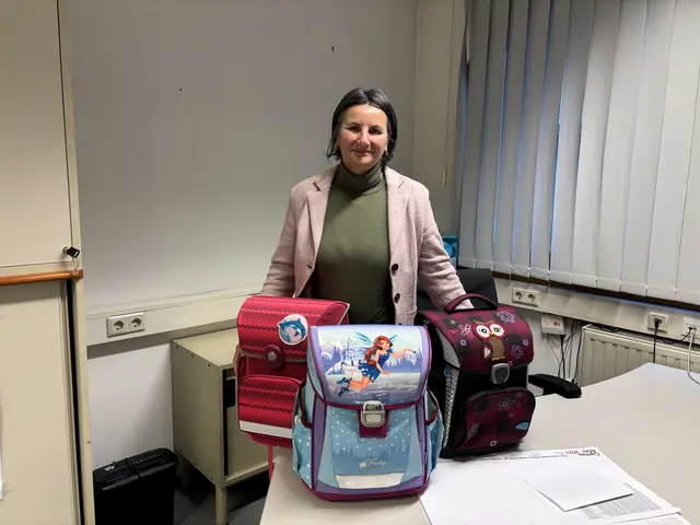 Wenn das Nötigste fehlt, wie zum Beispiel Schultaschen, hilft die BEX auf kurzem Wege. | Foto: Margot Jeitler