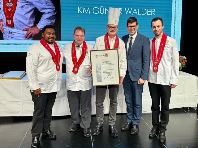 Günther Steiner, Richard Hessl, Günter Walder, LHStv. Martin Gruber, Philip Jost. | Foto: Büro LHStv. Gruber/Gamper