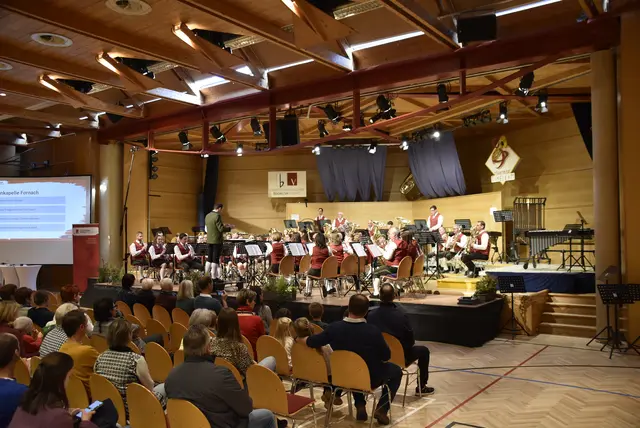 Die Musikkapellen präsentierten ihre Stücke der Jury und dem Publikum. | Foto: OÖBV Vöcklabruck
