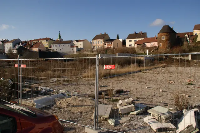 Das ehemalige Hahn-Areal soll nun zu einem Nahversorgungszentrum werden. | Foto: Bernhard Schabauer