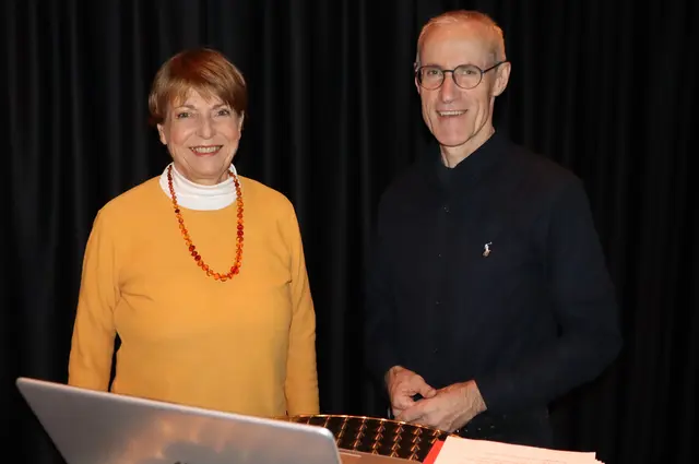 Irmgard Kratochwill und Gottfried Röxeis am Internationalen Tag gegen Gewalt an Frauen | Foto: Gerhard Langmann