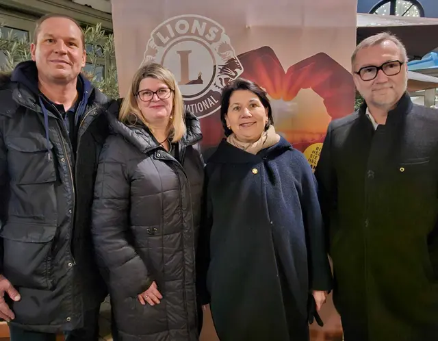 Ewald und Claudia Hautzinger (beide links) zeichneten sich maßgeblich für die Organisation aus. | Foto: Lions Club Neusiedl am See