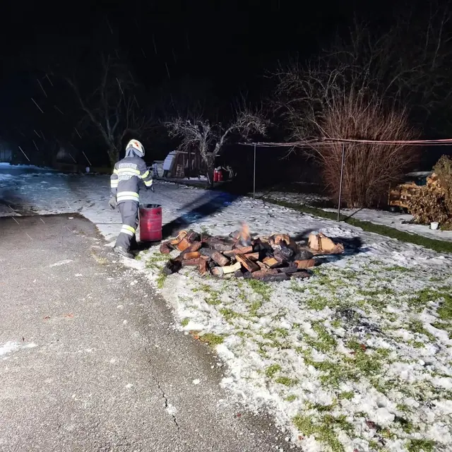 Der Brand wurde gelöscht. | Foto: Feuerwehr Neumarkt i. Steiermark