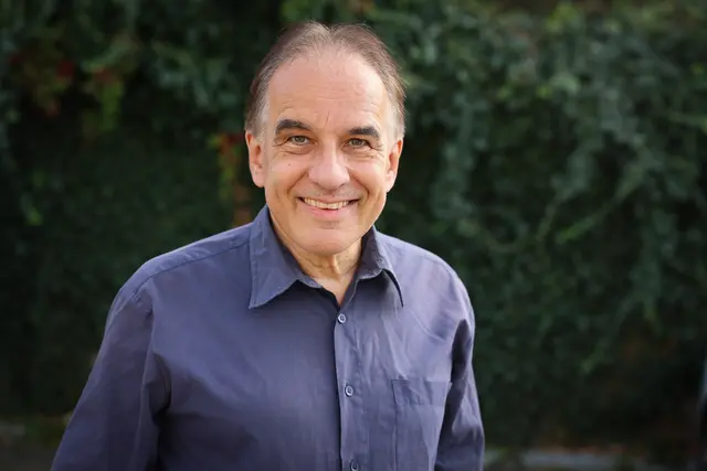 Schwechater NEOS-Gemeinderat Paul Haschka: "Es ist immer gut, alte Planungen mit neuem Wissen nachzurechnen." | Foto: NEOS Schwechat