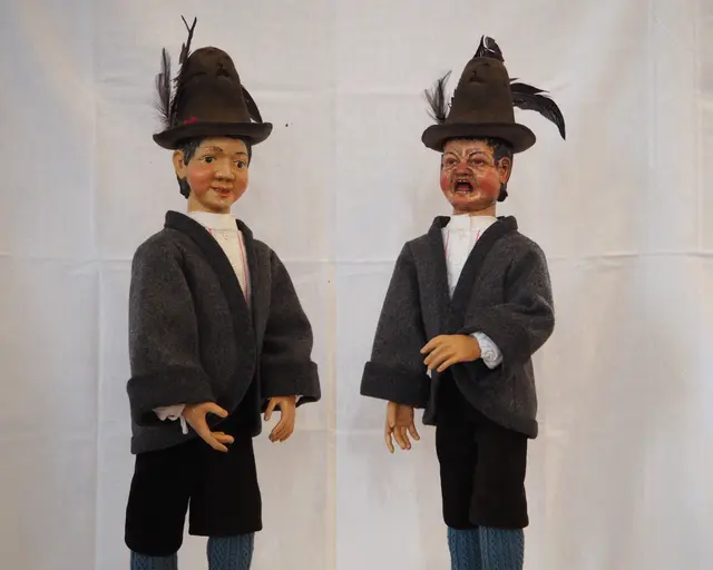 Der lachende und der weinende Halleiner Krippenjackl. | Foto: Stadtpfarre Hallein