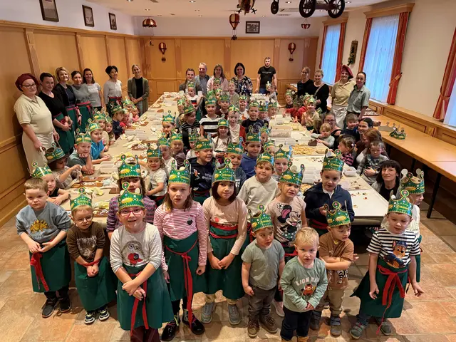 Großes Backen für Menschen des Vereins Lebenslicht Krumbach.  | Foto: Raststation Oldtimer