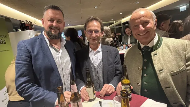 Andreas Fanninger (Bürgermeister Unternberg), Peter Pagitsch (Abfallwirtschaftsverband Lungau) und Herbert Eßl (Bürgermeister Mauterndorf). | Foto: pjw