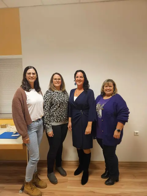 Daniela Karner, GR Claudia Bichler-Hösl, Mentaltrainerin Irene Herzig, GGR Elisabeth Wieland-Widder | Foto: Marktgemeinde Frankenfels