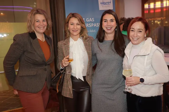 Eva Stricker, Hotel City
Tanja Kürbisch, Seepark
Nathalie Lorenz, Moser Verdino
Johanna Glaser, Sandwich | Foto: Dietmar Wajand