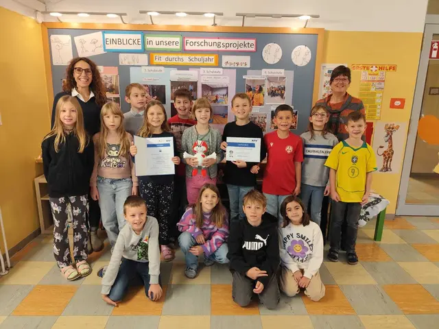 Sicher in die Schule: Die VS St. Veit am Vogau durfte den Verkehrssicherheitspreis entgegennehmen. | Foto: VS