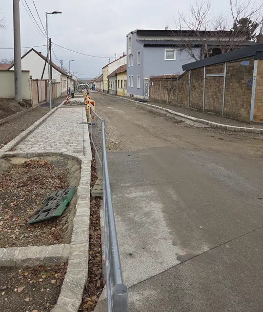 Eines der zentralen Projekte des Jahres war die umfassende Sanierung der Lindengasse.  | Foto: Auersthal