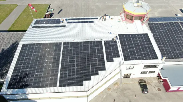 Maxx Photovoltaik GmbH bietet kostengünstigen Sonnenstrom aus Photovoltaikanlagen für Unternehmen, ermöglicht direkten Strombezug vom Erzeuger und trägt zur Energiewende bei. | Foto:  Maxx Elektrotechnik GmbH