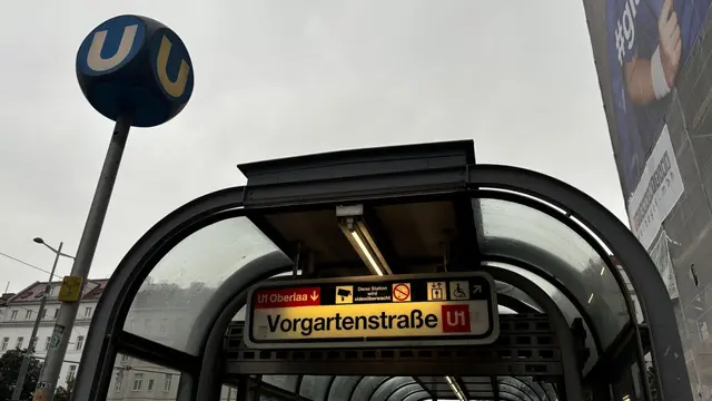 Wer mit der U1 am Donnerstagmorgen in Richtung Zentrum bzw. Süden musste, für den war bereits bei der Vorgartenstraße Endstation. | Foto: z.V.g.