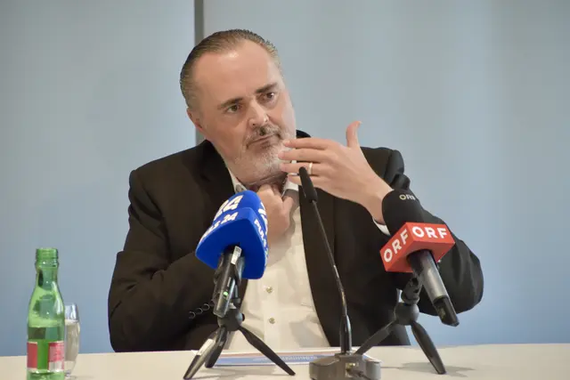 Landeshauptmann Hans Peter Doskozil präsentierte am Donnerstag den "Burgenländischen Stabilitätspaket". | Foto: Stefan Schneider