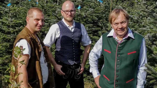 Georg Unterkofler betreibt das Familienunternehmen "Kärntner Christbäume" gemeinsam mit seinen Söhnen Rafael und Ralf. | Foto: Kärntner Christbäume