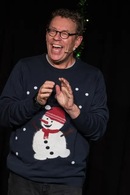 Herbert Steinböck gastiert mit seinem Soloprogramm in Pinggau. | Foto: Steinböck