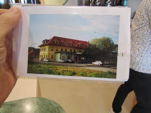 1995 übernahm Otmar Kroboth und baute es in der heutigen Form aus.  | Foto: Peter Sattler