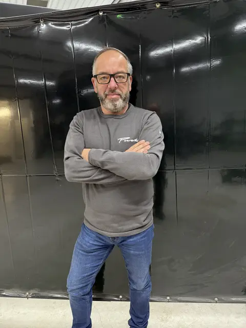 Werkstättenleiter Dietmar Gindl ist seit seiner Lehrausbildung im Unternehmen tätig. | Foto: Karosserie Puck