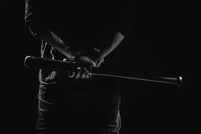 Nach einer brutalen Attacke mit Baseballschlägern auf einen 30-jährigen Iraker in Zirl im März diesen Jahres, konnten vom Landeskriminalamt Tirol im November drei Tatverdächtige ausgeforscht werden. (Symbolbild) | Foto: Pixabay